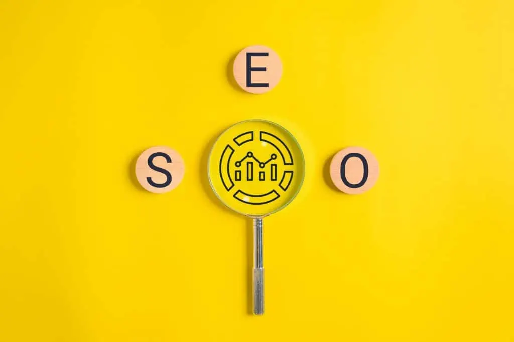 Influencia SEO: Tráfico y visitas, factores clave para un sitio