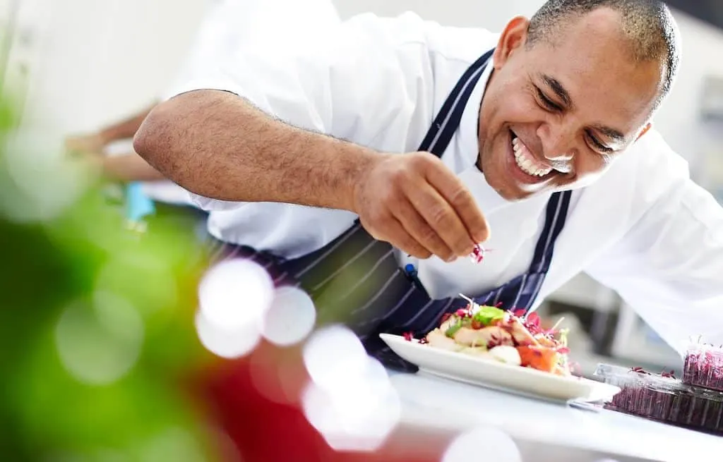 découvrez des services de catering sur mesure pour tous vos événements : mariages, séminaires, anniversaires et plus. offrez à vos invités une expérience culinaire inoubliable avec nos plats raffinés, préparés par des chefs talentueux. contactez-nous dès aujourd'hui pour un devis personnalisé!