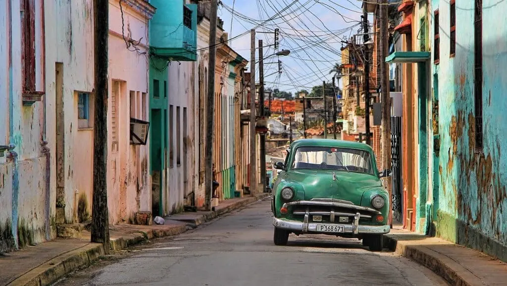 Discover Cuba, the enchanting Caribbean island, renowned for its white sandy beaches, vibrant culture, fascinating history and catchy music. Explore Havana, taste the local cuisine, and immerse yourself in the unique ambiance of this unforgettable destination.