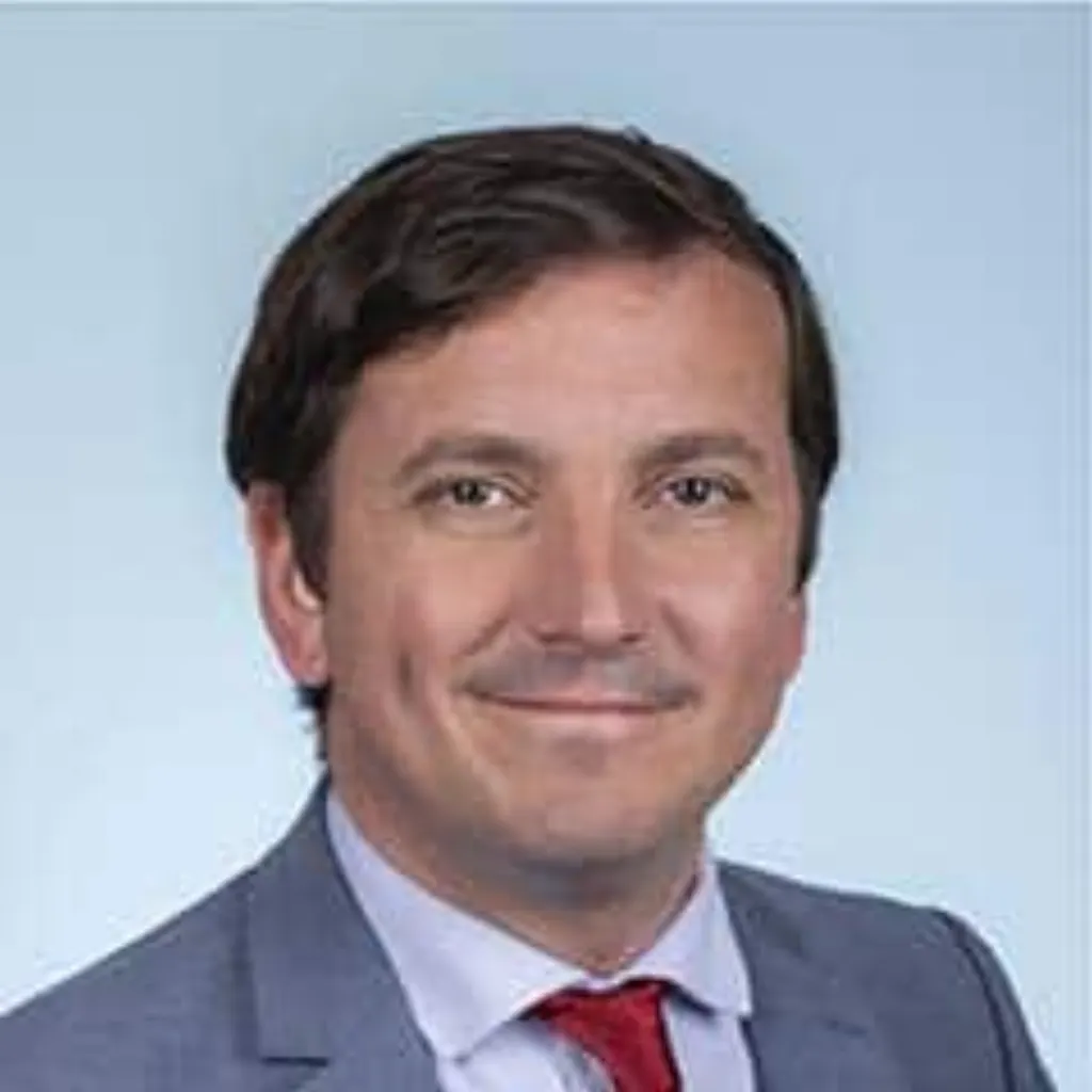Aurélien Amacker, un empresario francés, causa sensación en Waxoo.fr