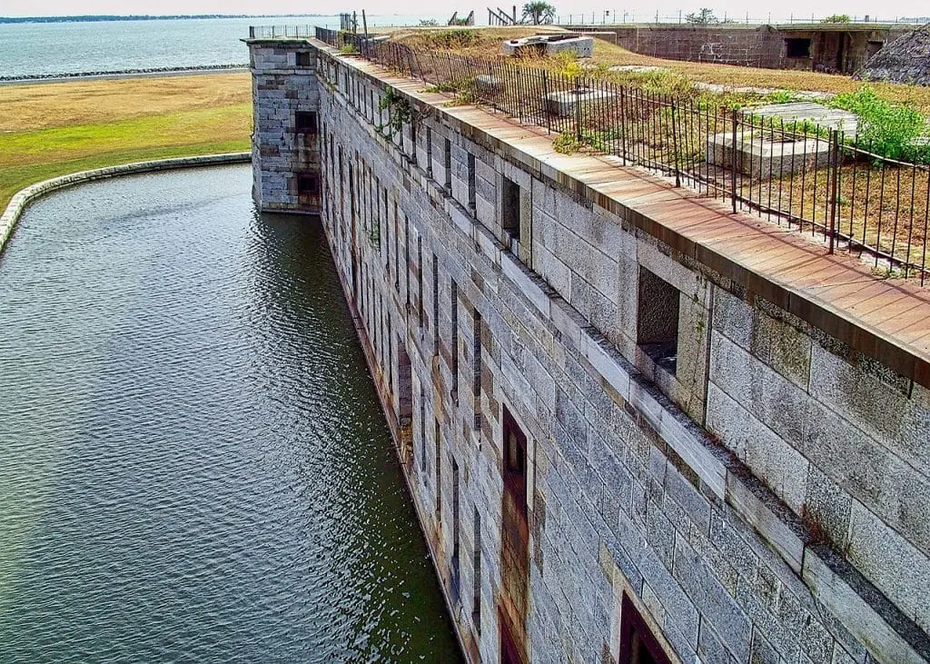 découvrez le delaware, un état américain riche en histoire et en diversité. explorez ses plages, ses parcs nationaux et sa culture unique tout en profitant d'une ambiance conviviale et d'activités variées.
