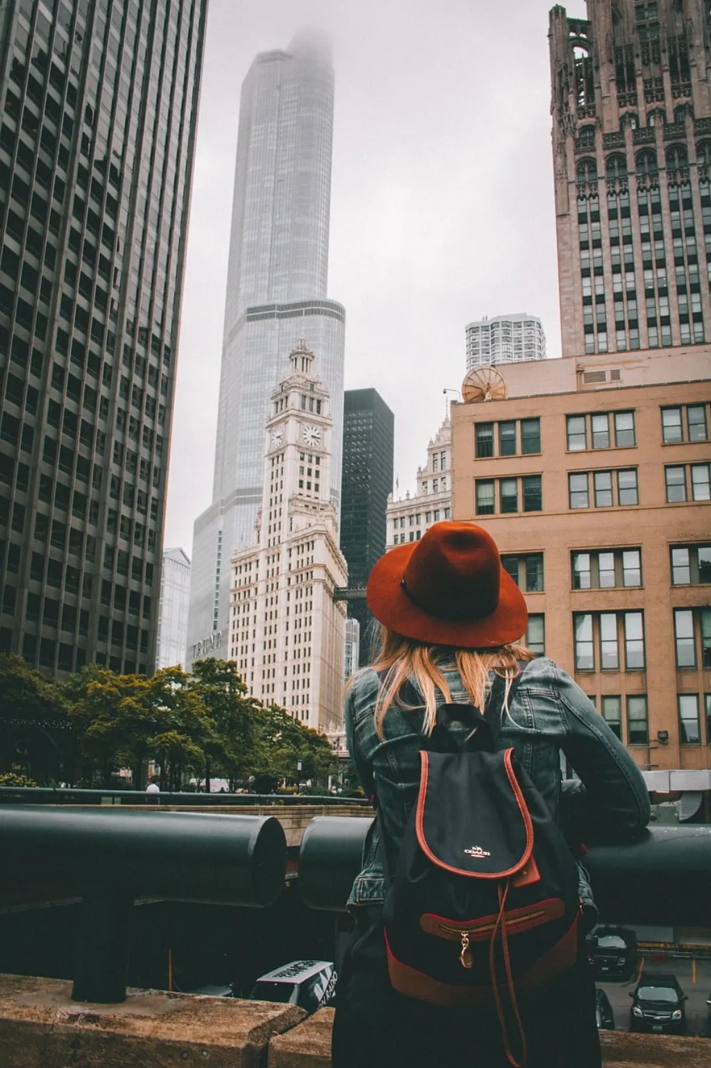 More than 15,000 hotel rooms are available.