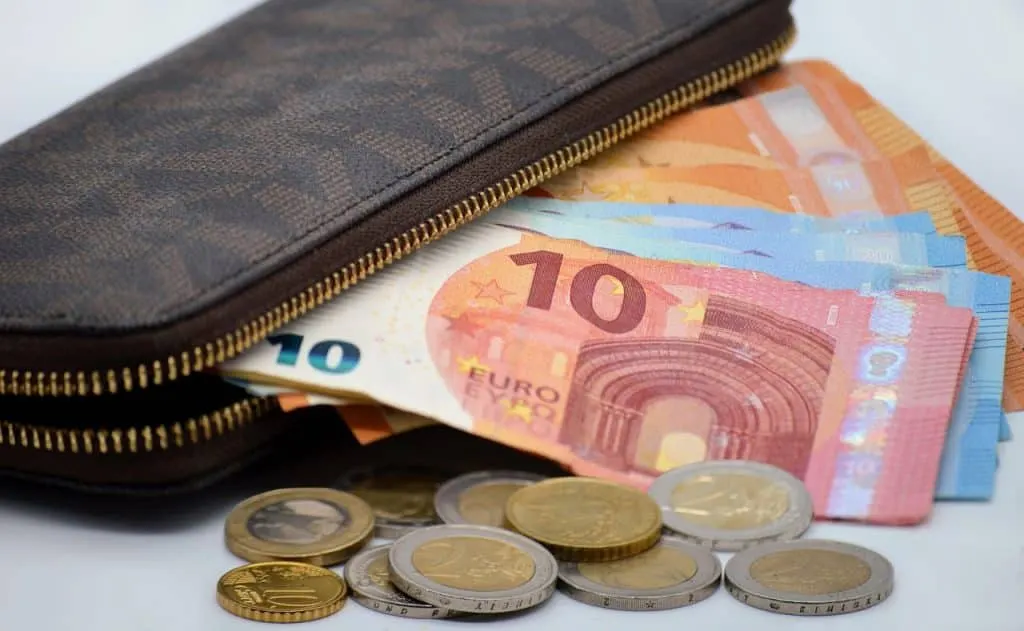 découvrez comment l'inflation impacte l'économie, votre pouvoir d'achat et les tendances des prix à travers le monde. analysez les causes et les conséquences de ce phénomène économique crucial.