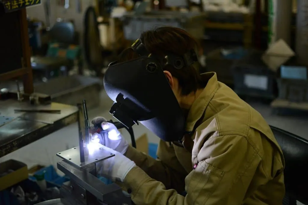 découvrez l'univers de la fabrication avec nos solutions innovantes, techniques avancées et un savoir-faire d'exception. optimisez vos processus de production et améliorez la qualité de vos produits grâce à nos expertises en manufacturing.