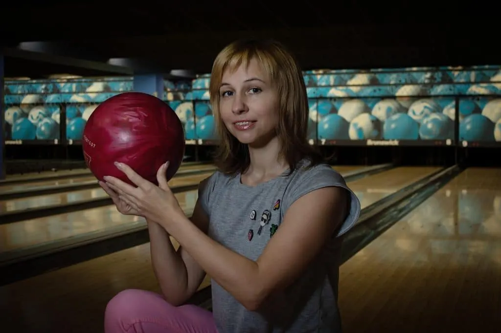 The Lodi Bowling Alley intends not only to recover from this incident, but also to strengthen its image among customers. This recovery process cannot be achieved without the active contribution of all stakeholders, including local authorities, who must work hand in hand with the managers.