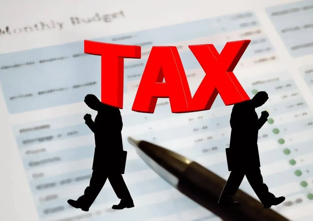 découvrez le concept du revenu de base : une allocation financière universelle destinée à garantir un minimum de ressources à chacun. explorez les avantages, les débats et les expérimentations autour du basic income en france et dans le monde.