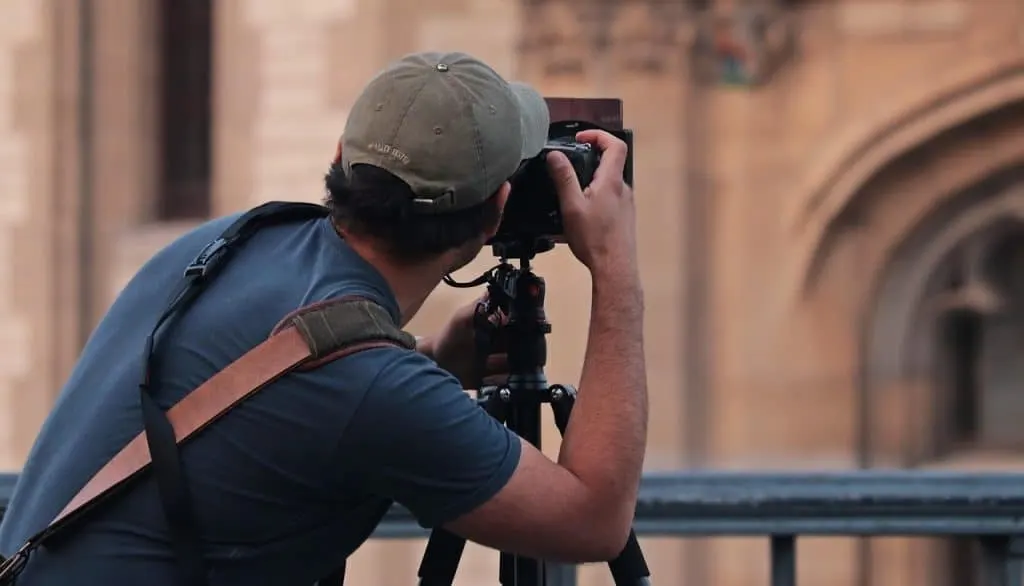 découvrez nos conseils et astuces pour réussir un shooting photo professionnel : préparation, poses, lumière et tenues. idéal pour modèles, photographes débutants ou confirmés.