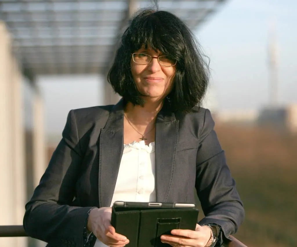 découvrez le rôle essentiel d'un founder dans la création et le développement d'une entreprise, en guidant vision, stratégie et innovation vers le succès.