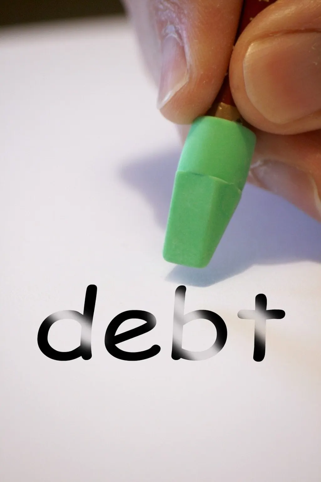 découvrez les causes et conséquences des faillites d'entreprises familiales, ainsi que des conseils pour prévenir les difficultés financières et assurer la pérennité de votre business familial.