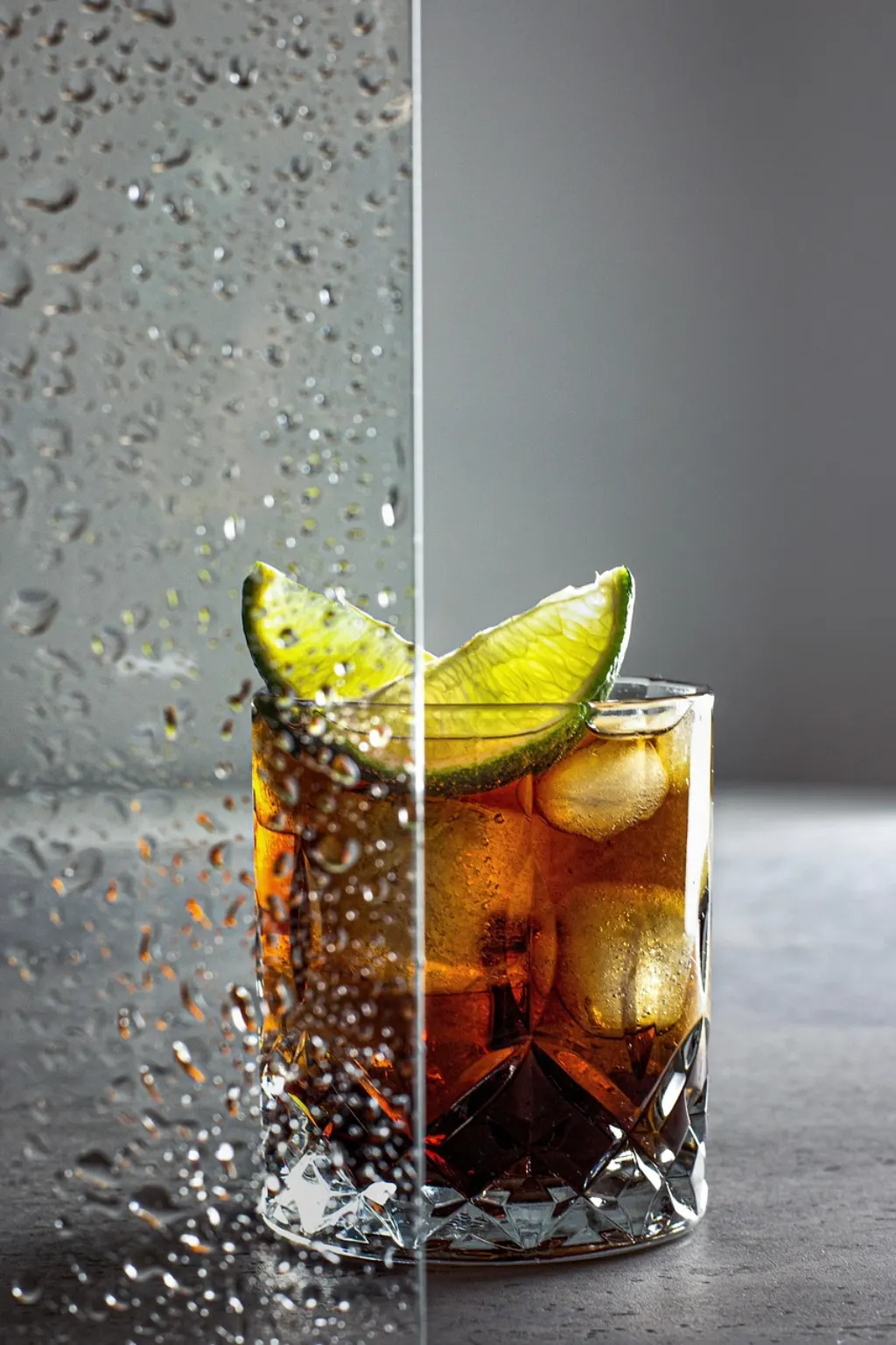 découvrez l'histoire et les saveurs uniques de coca-cola, la boisson gazeuse emblématique appréciée dans le monde entier.