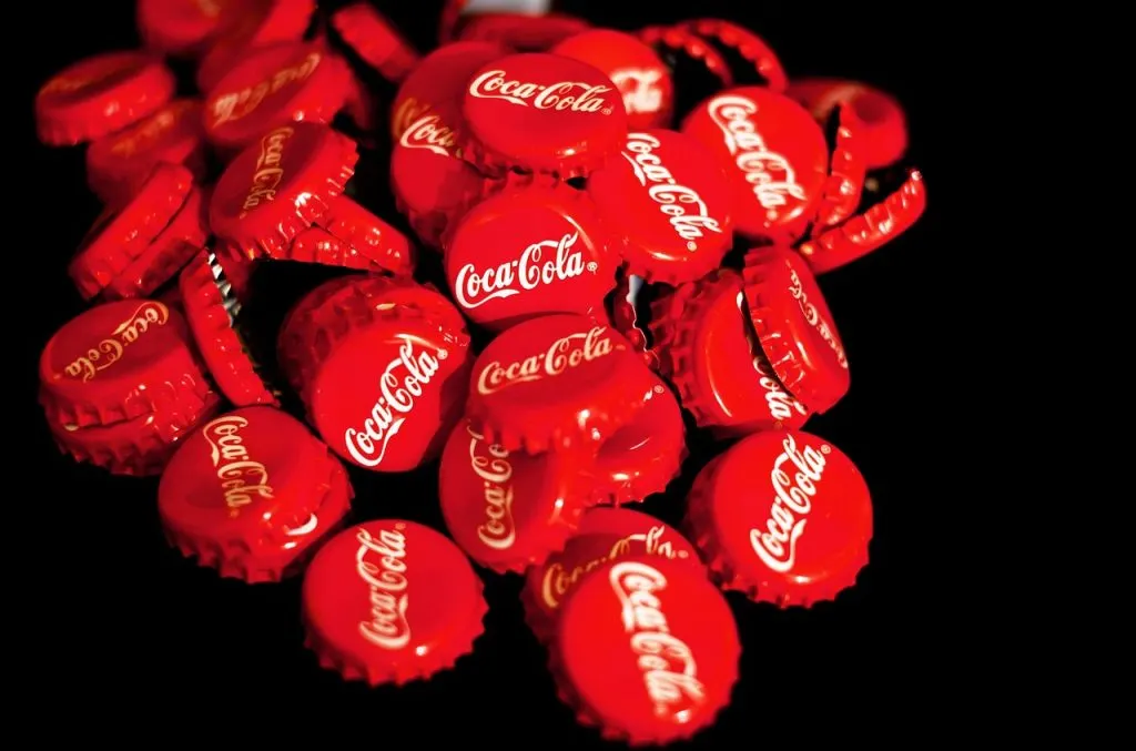 découvrez coca-cola, la célèbre boisson gazeuse rafraîchissante appréciée dans le monde entier pour son goût unique et son histoire emblématique.