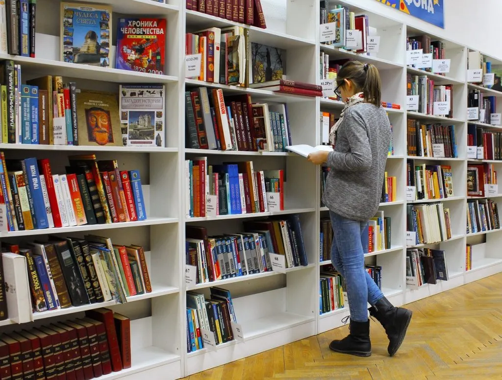 découvrez les archives publiques, une source essentielle pour accéder à des documents historiques, administratifs et culturels officiels.