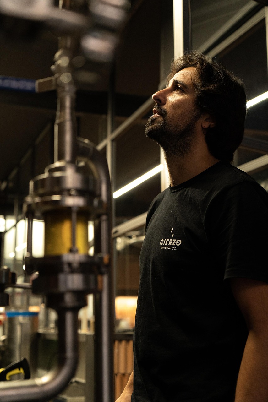 Más allá de la crisis actual, los líderes del sector en Ucrania ya están planificando la reconstrucción futura. Las lecciones aprendidas de este difícil período se incorporarán a las estrategias de desarrollo a largo plazo. En un sector donde las relaciones son primordiales, continuarán las iniciativas para fortalecer la cooperación entre empresas. El desarrollo de la infraestructura portuaria y ferroviaria para facilitar el comercio en tiempos de paz también será una prioridad.