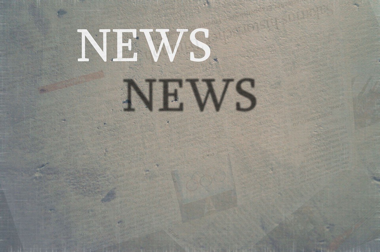 Globally, platforms like Substack have established themselves as leaders in the sector, offering tools and features that simplify newsletter creation. This dynamic not only fosters the emergence of new content creators but also the development of previously untapped niches.