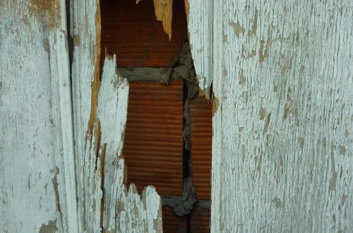 découvrez tout ce qu'il faut savoir sur l'expulsion locative : droits des locataires, procédures légales et conseils pour faire face à une éviction.