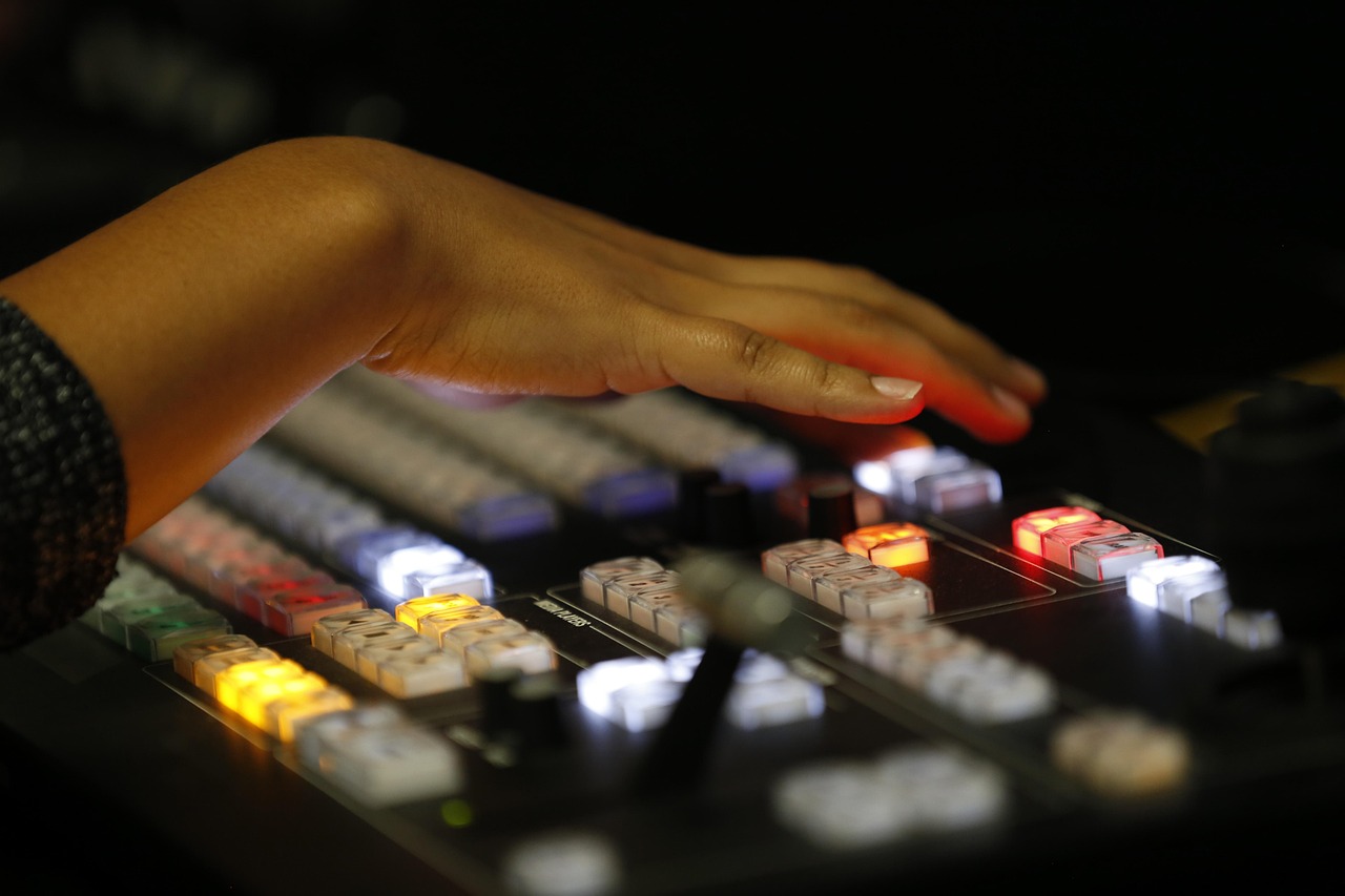 découvrez le rôle clé d'un directeur sportif, responsable de la gestion, de la stratégie et de la performance au sein d'une équipe ou d'une organisation sportive.