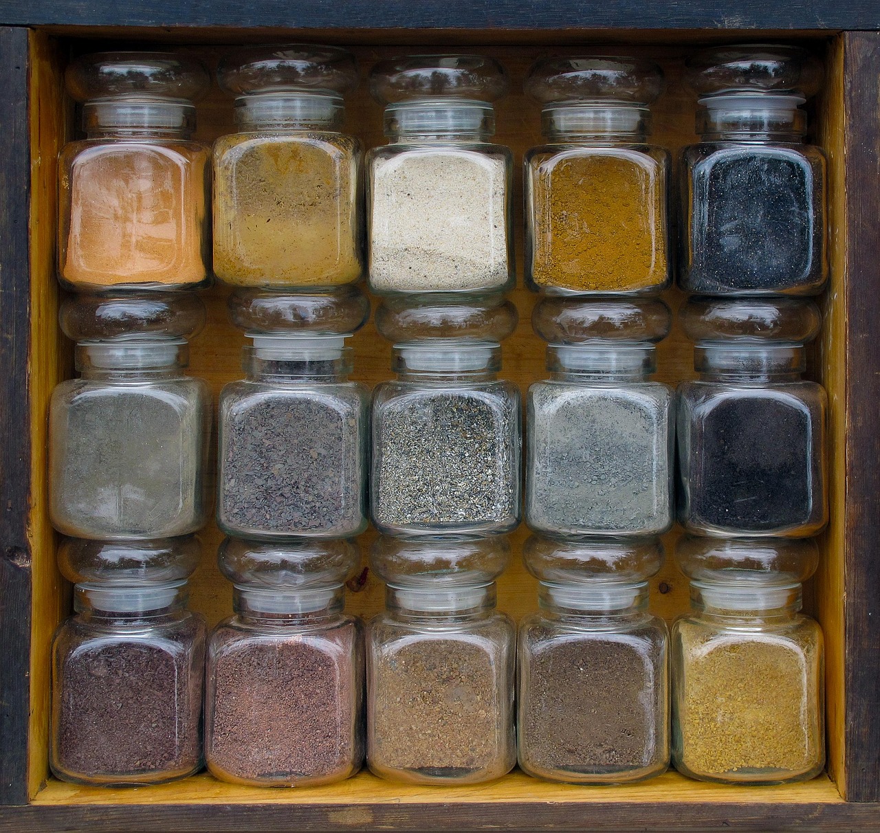 découvrez tout sur le stock : gestion, optimisation et conseils pour maîtriser vos inventaires efficacement.