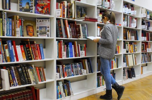 découvrez les archives publiques, une source essentielle pour accéder à des documents historiques, administratifs et culturels officiels.